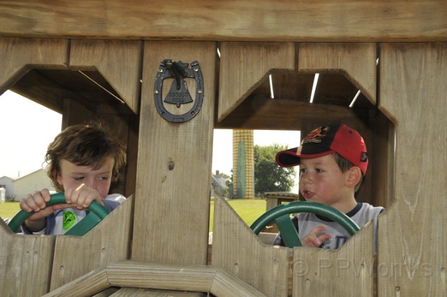 CowsNCorn-07-12-2009-82.JPG - (C)RPWorks-Goldman