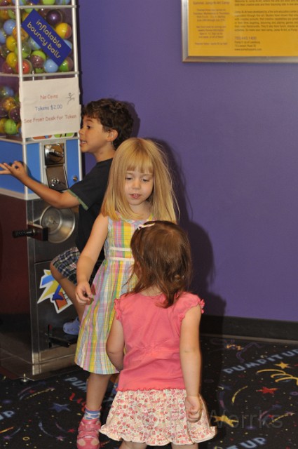 Dan-Pat-5Bday-07-18-2009-012.JPG - (C)RPWorks-Goldman