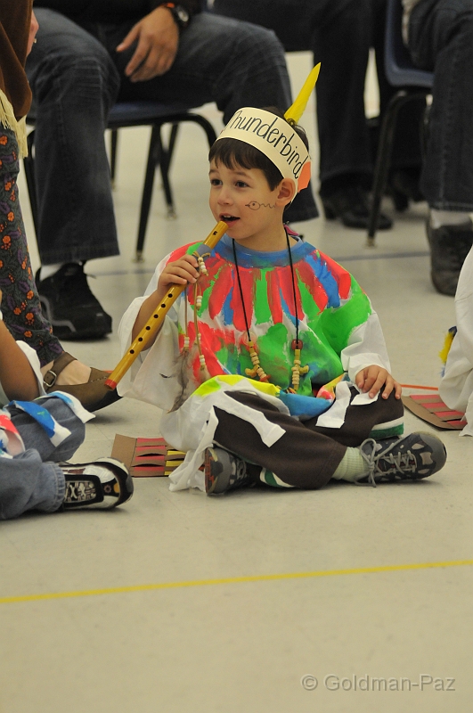 PowWow-20091120-23.JPG - (C)RPWorks-Goldman