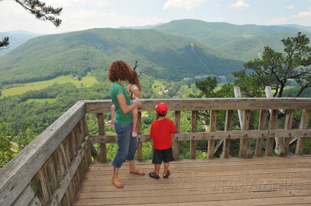 SenecaRocksWV-20100530-265.JPG - (C)RPWorks-Goldman