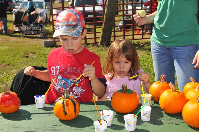 pumpkinville-20101002-137.JPG - (C)RPWorks-Goldman